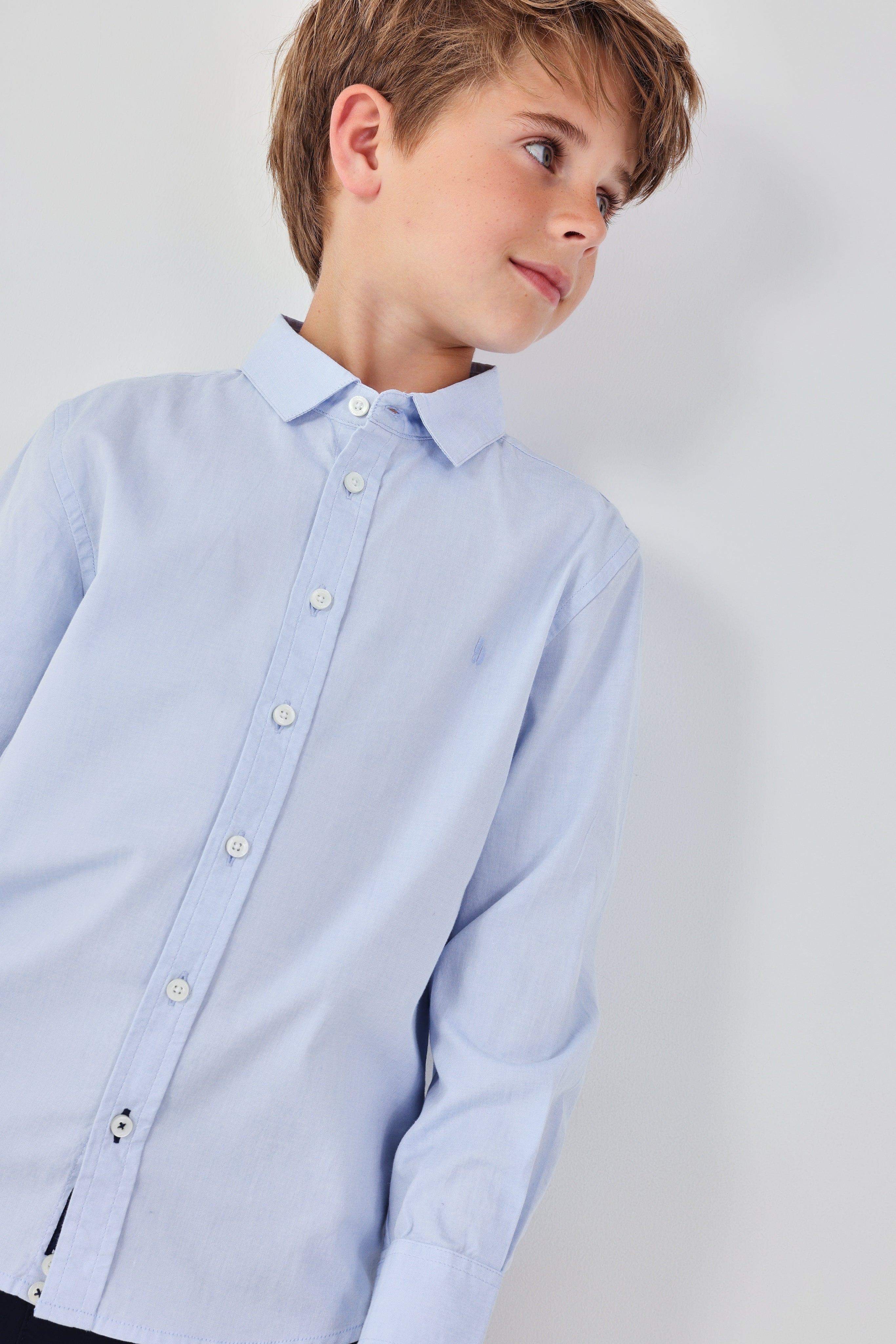 Boboli boys sky blue oxford shirt worn outfit