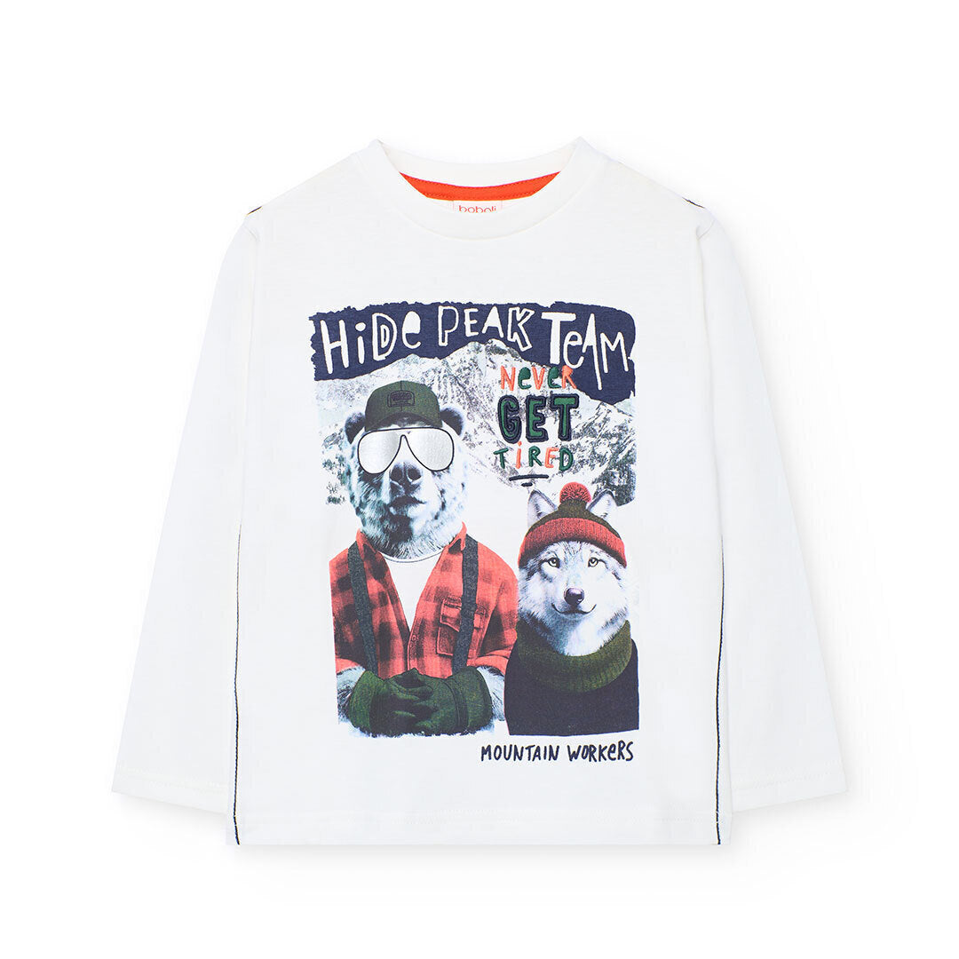 Close-up of animal graphic and “Never Get Tired” slogan on Boboli boys T-shirt