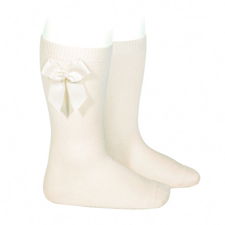 Condor girls beige cotton knee high socks with bow detail