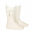 Condor girls beige cotton knee high socks with bow detail