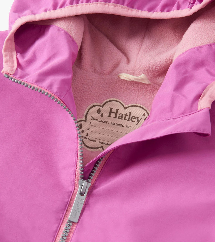 Detail: fleece lining and zip guard on Hatley Girls Heart Swans Colour-Reveal Jacket
