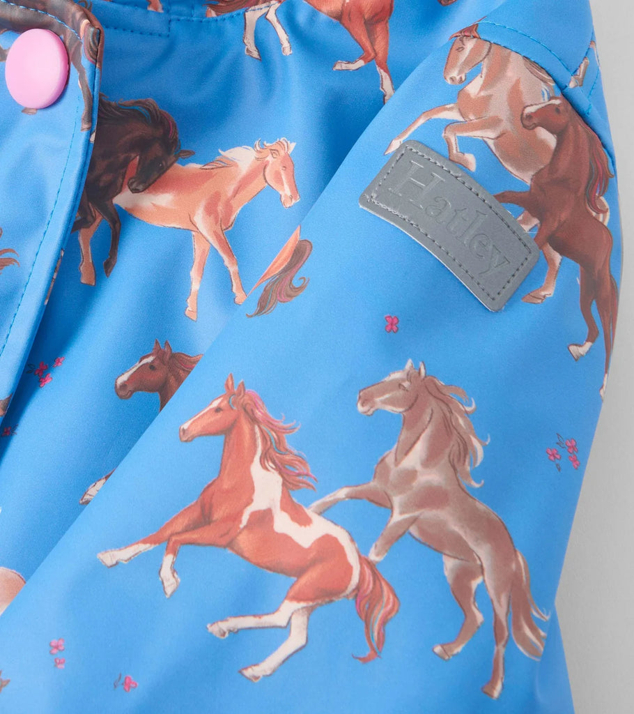 Hatley Tinsel Horses Splash Jacket – reflective logo close-up