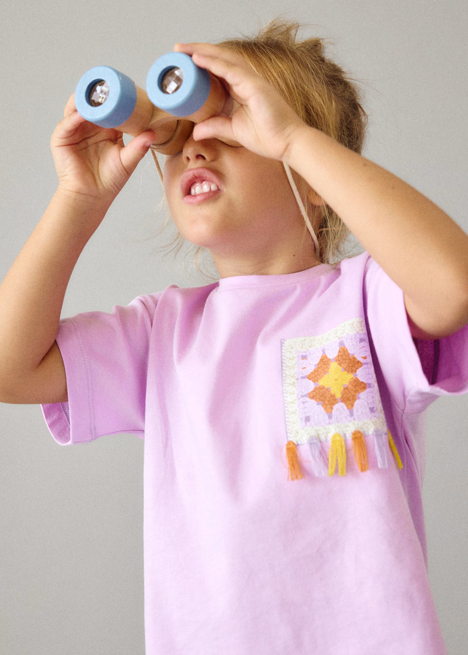 Mayoral girls lilac outfit set top detail on model