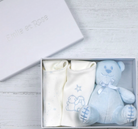 EMILEETROSEBlueStarPrintBabyNewbornBibGiftSet