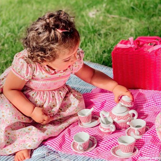 Big Jigs Tidlo Pink Kids Picnic Tea Set
